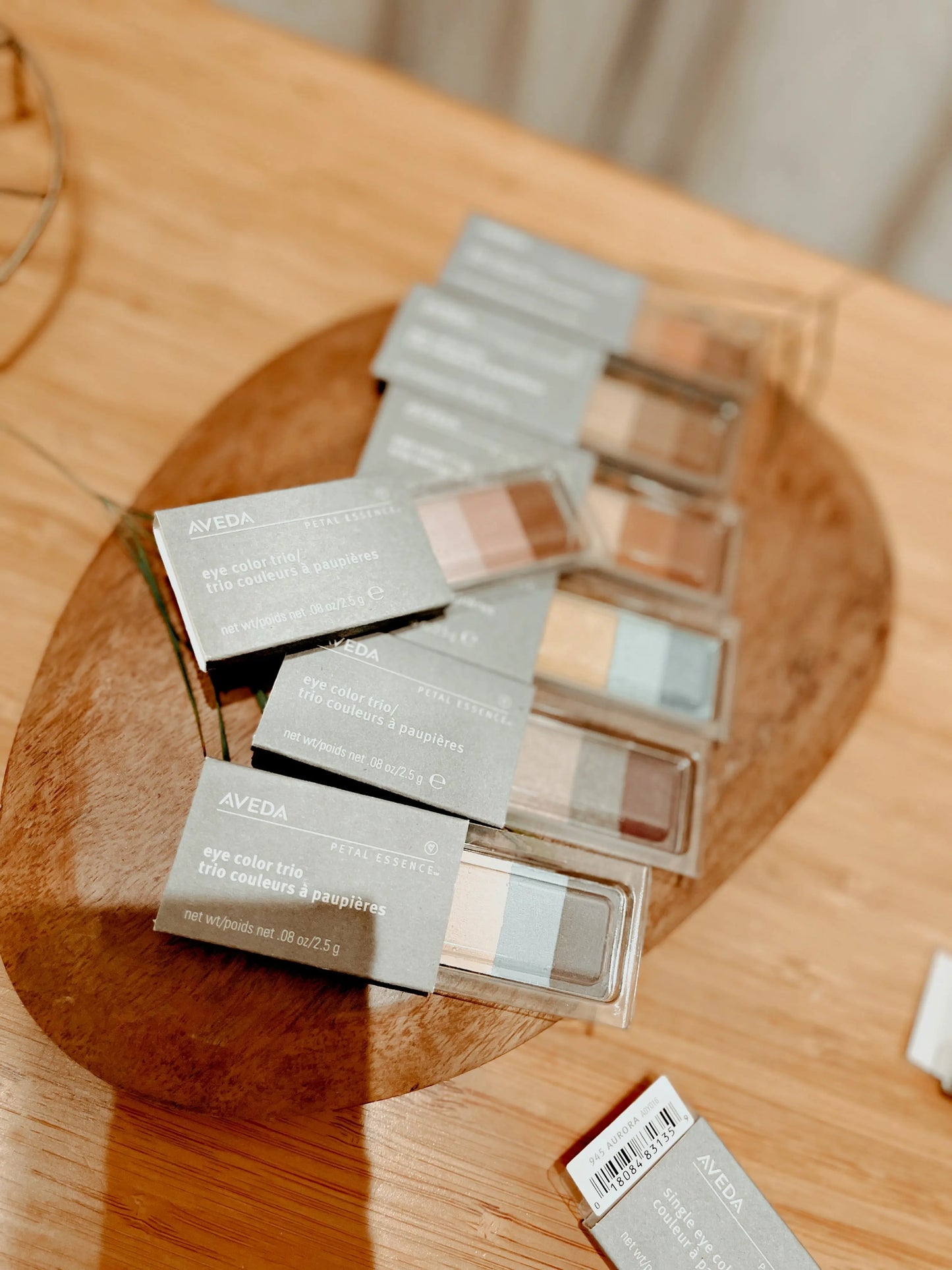 Violet Bloom petal essence eye color trio - Image #1