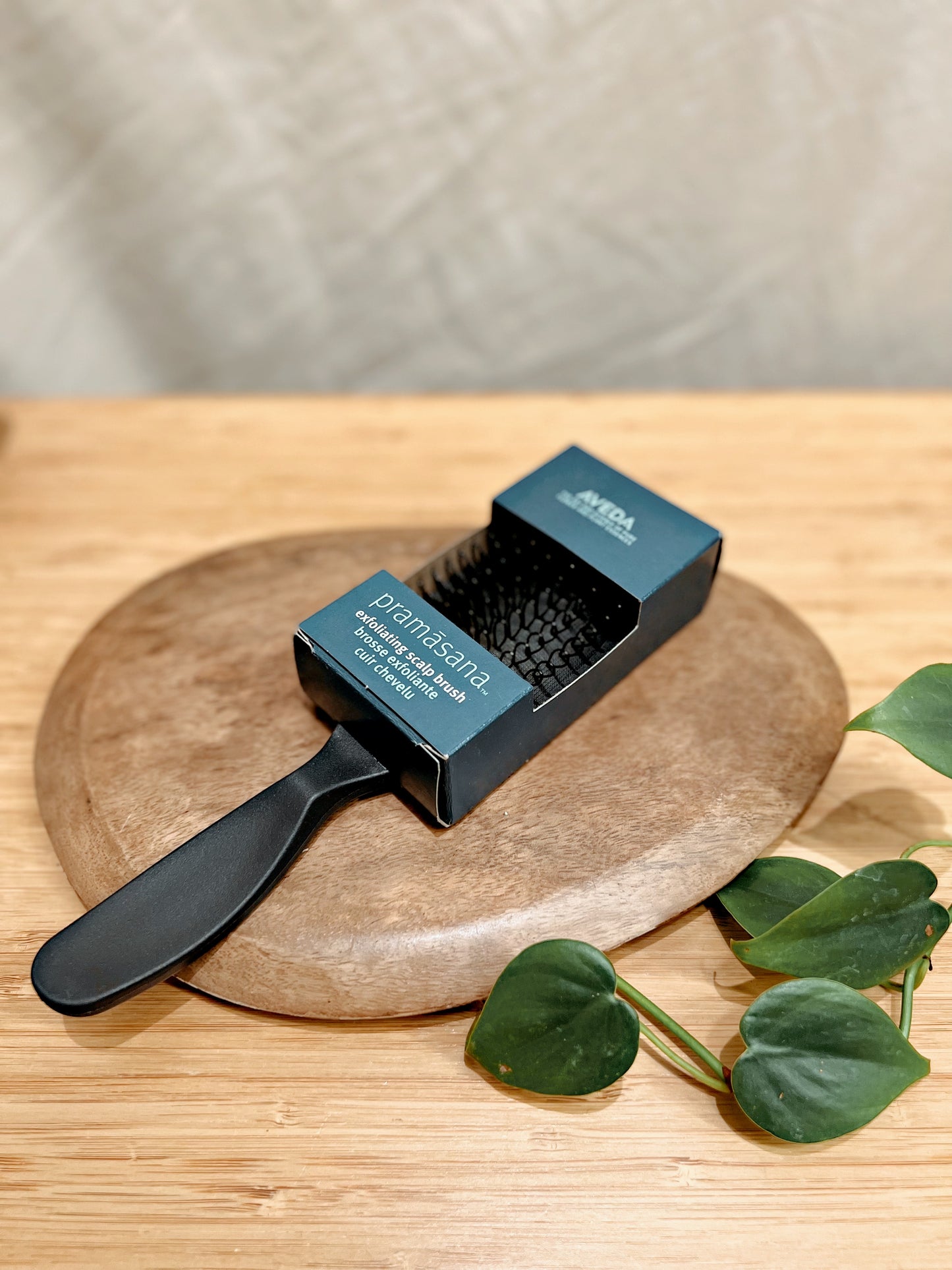 Pramasana Scalp Brush