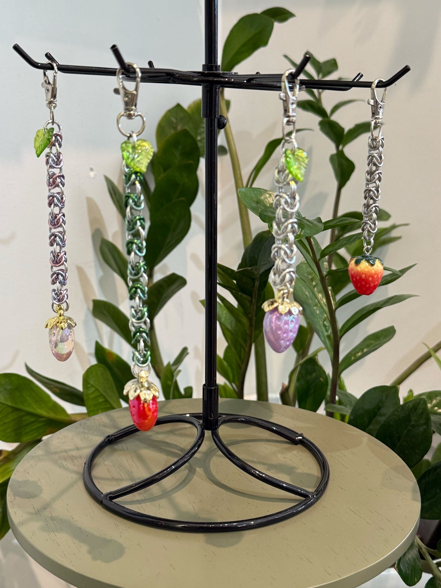 Dangly Strawberry
